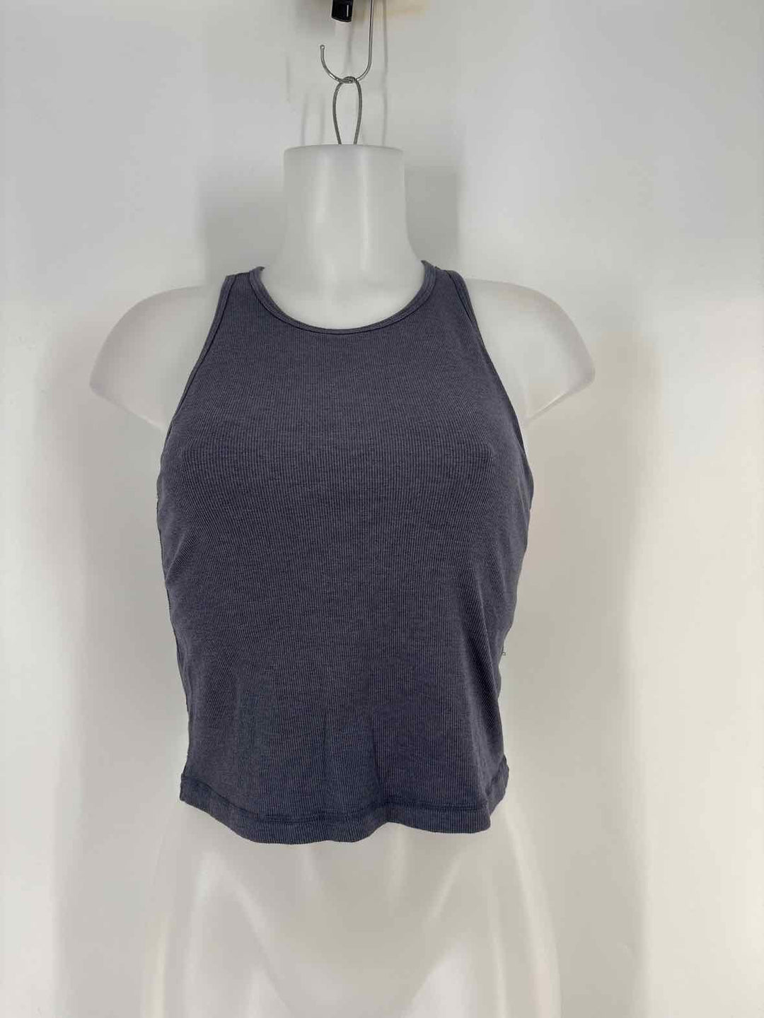 Size M VUORI Blue Shirt