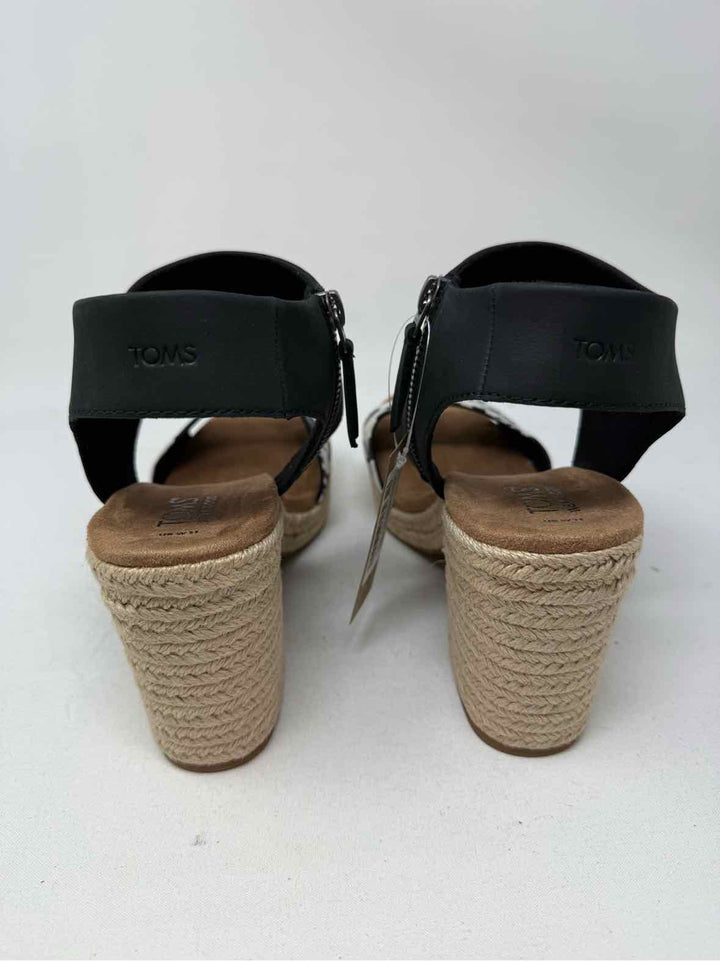Shoe Size 11 Toms Black Print Sandals
