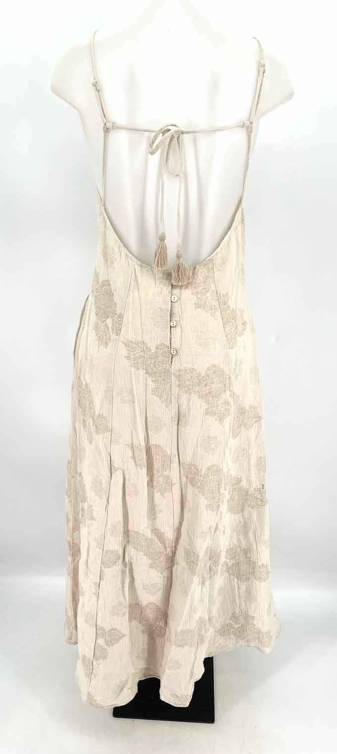 Size M Tan Dress