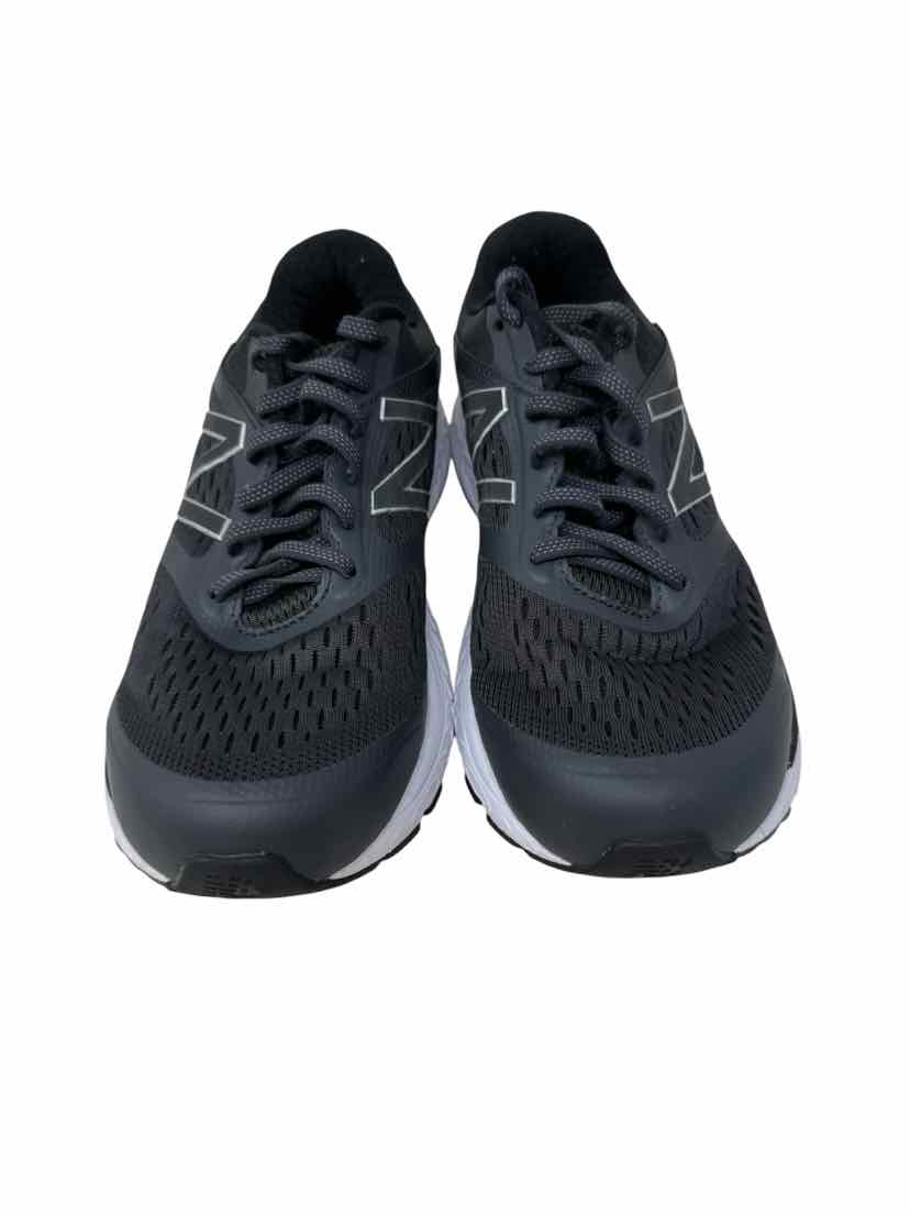 Shoe Size 9.5 New Balance Black Sneakers