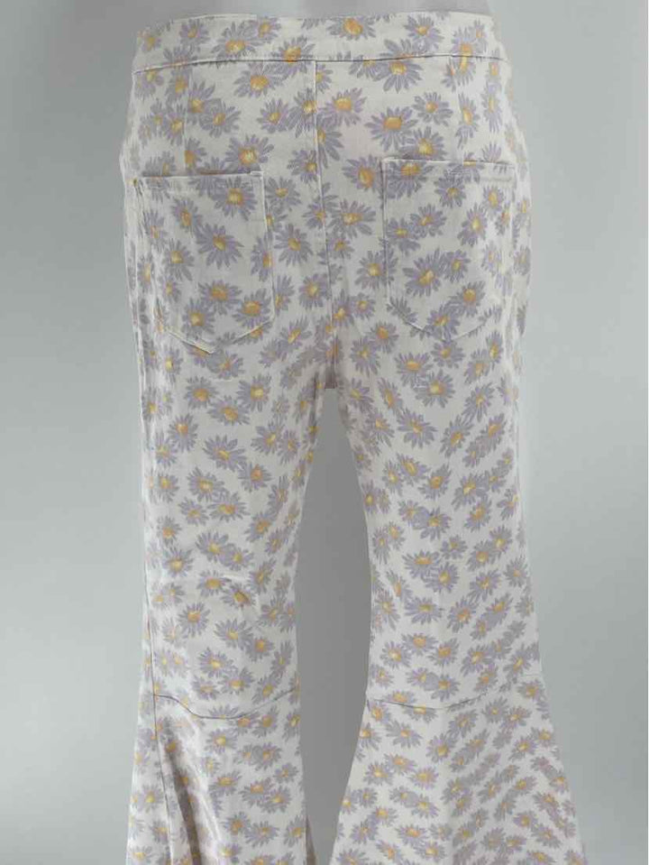 Size L White Pants