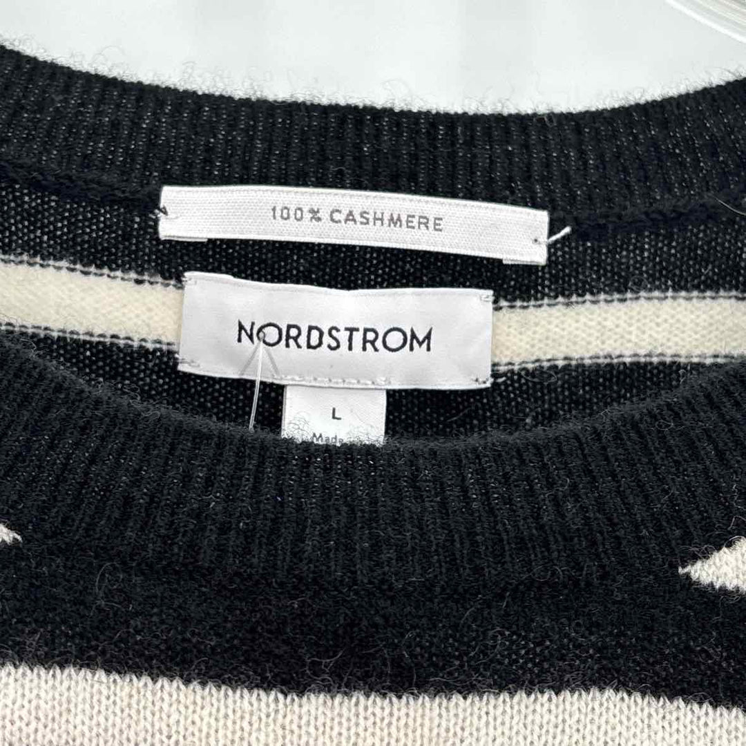 Size L Multi-Color Cashmere Sweater