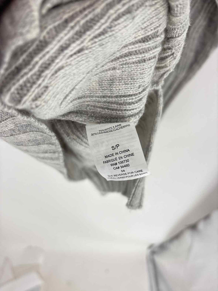 Size S VINCE Gray Sweater