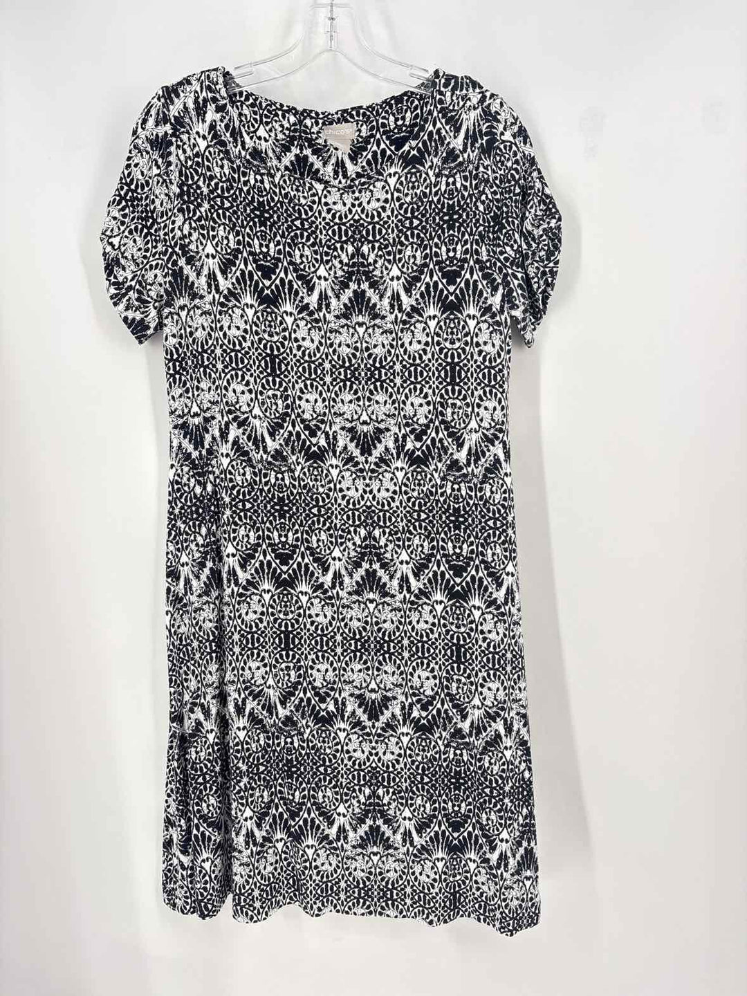 Size 4 Chico's Black/White Dress