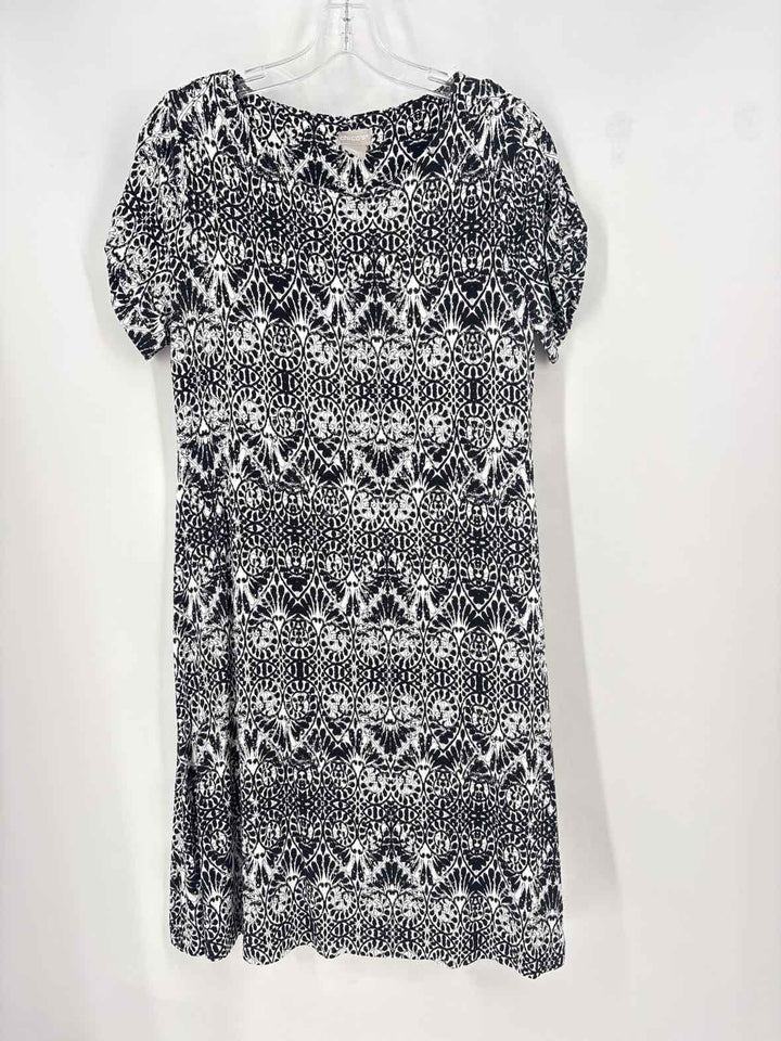 Size 4 Chico's Black/White Dress