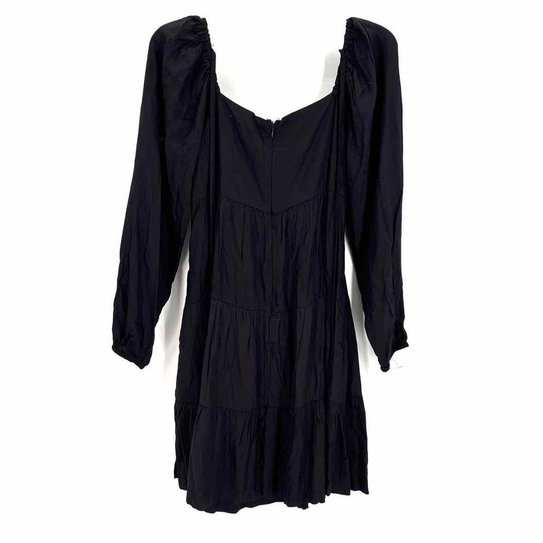 Size M Black Dress