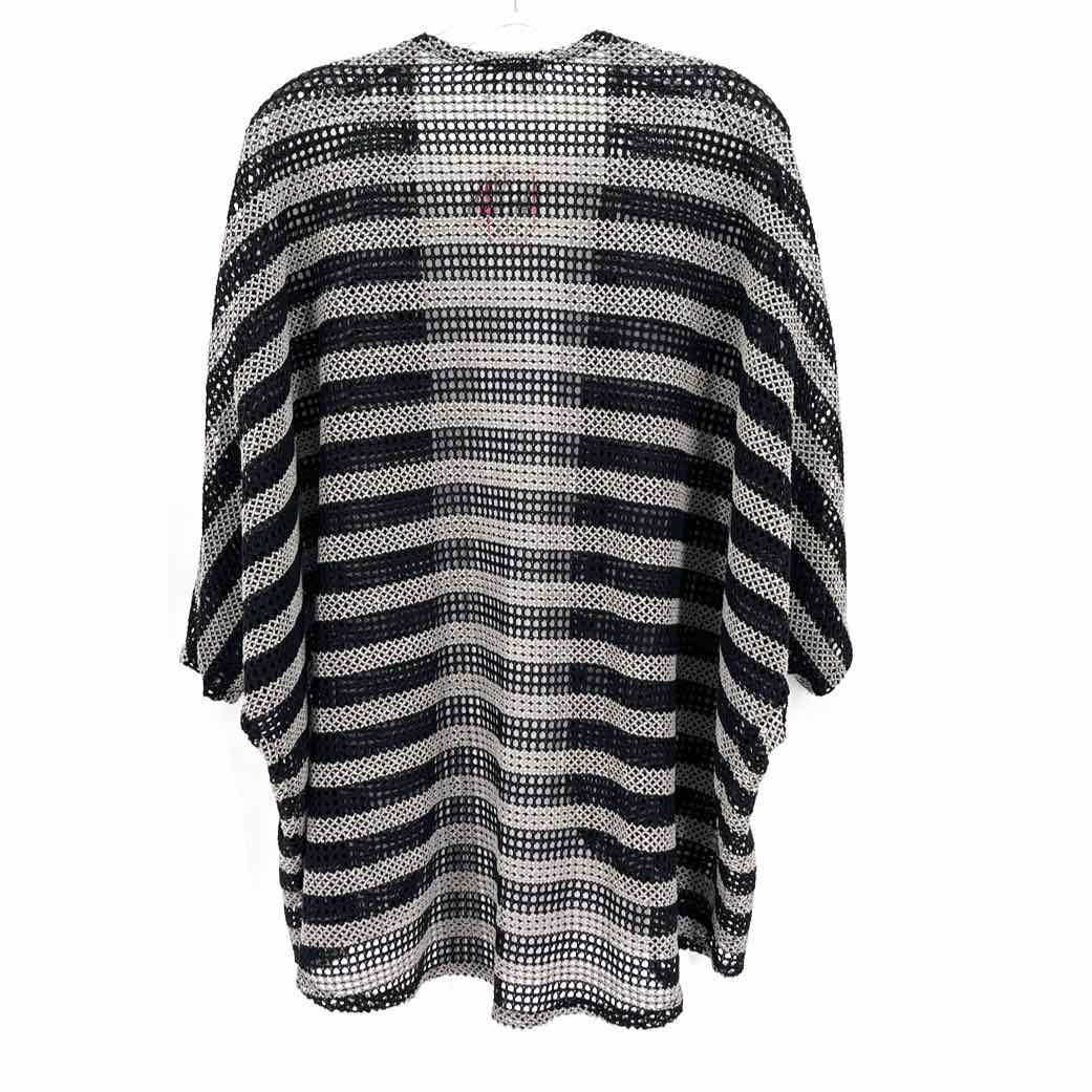 Size 3X Multi-Color Knit Cardigan