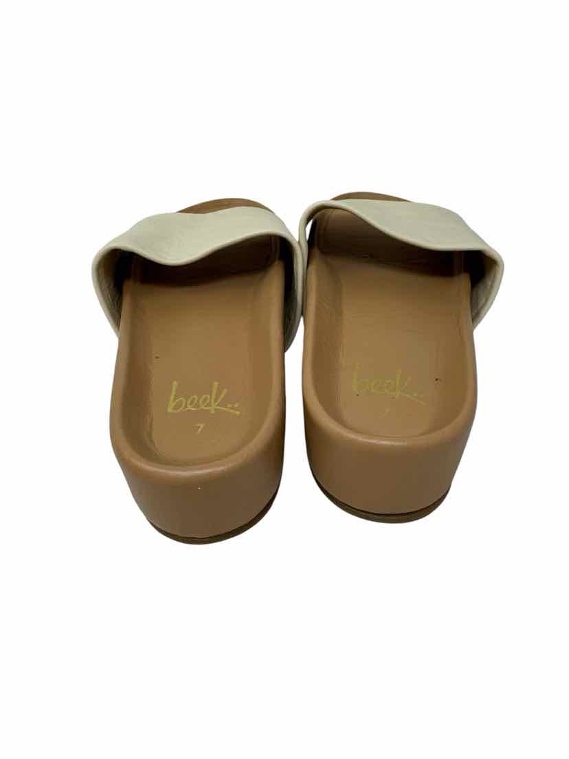 Shoe Size 7 Cream Sandals