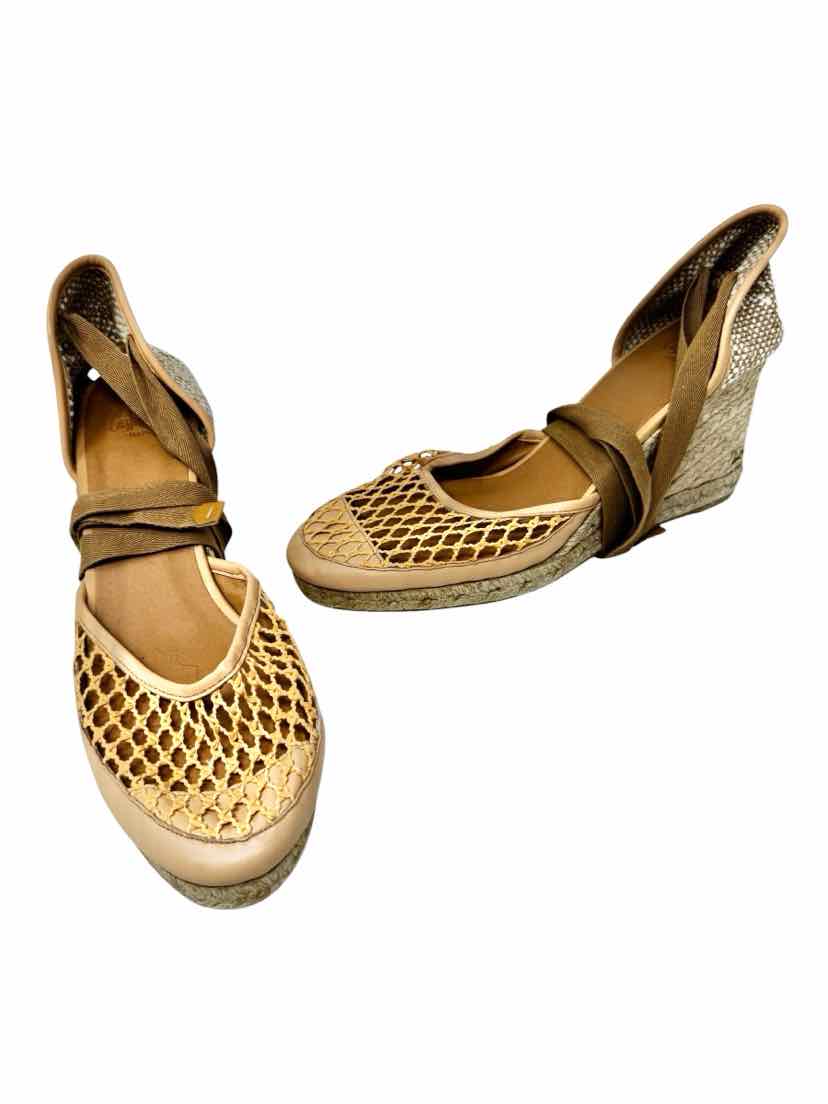 Shoe Size 41 CASTANEZ Tan Canvas Sandals