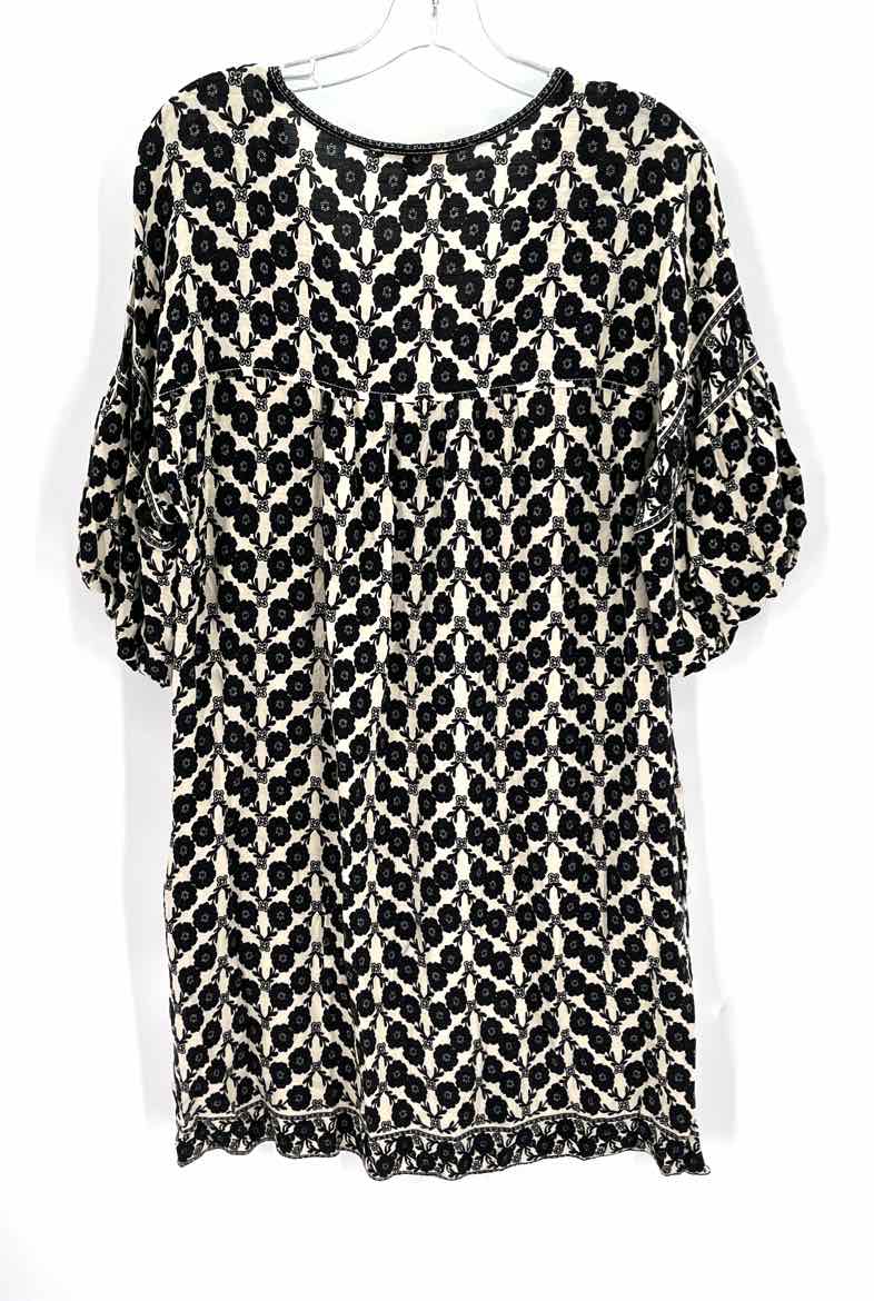 Size M MAX STUDIO Black Print Dress