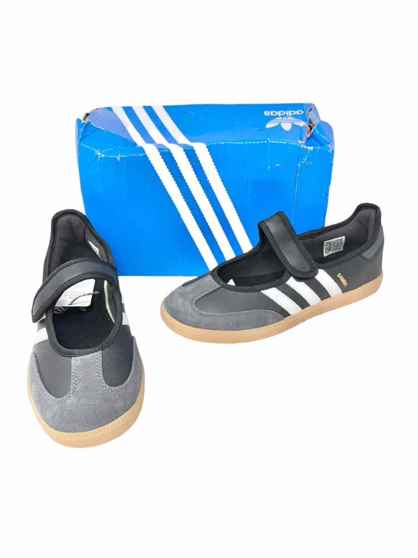 Shoe Size 7 Adidas Black Sneakers