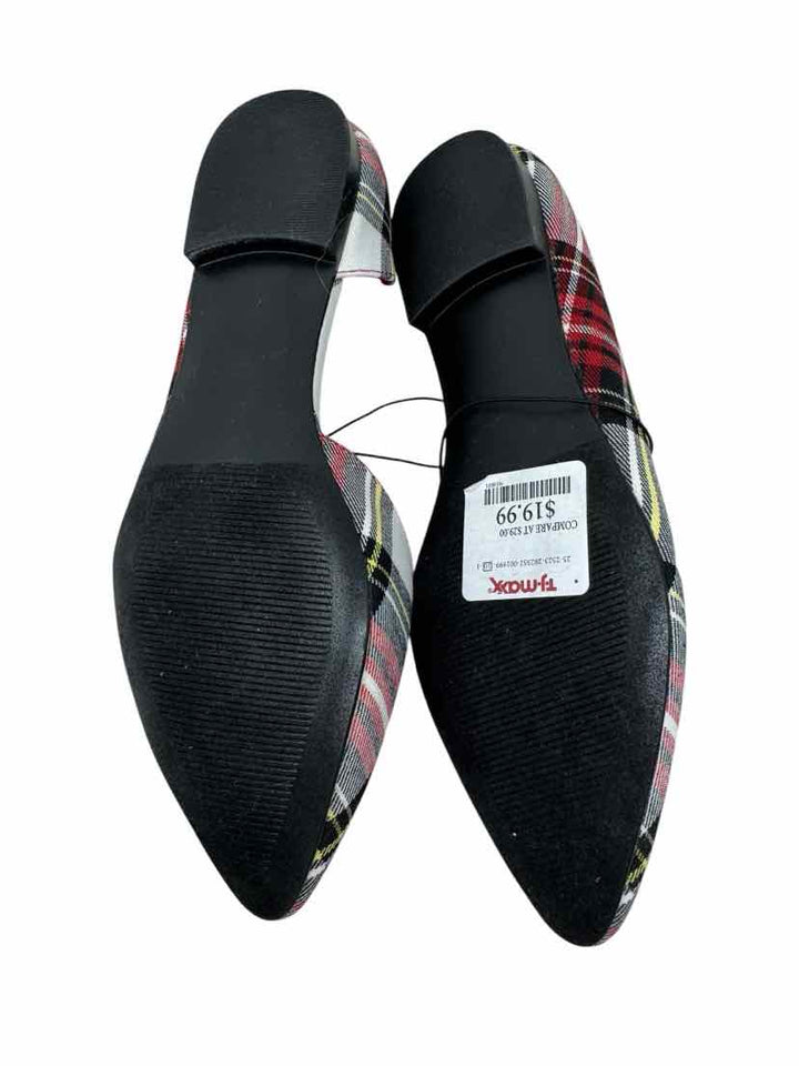 Shoe Size 9 ISSAC MIZRAHI Red Flats