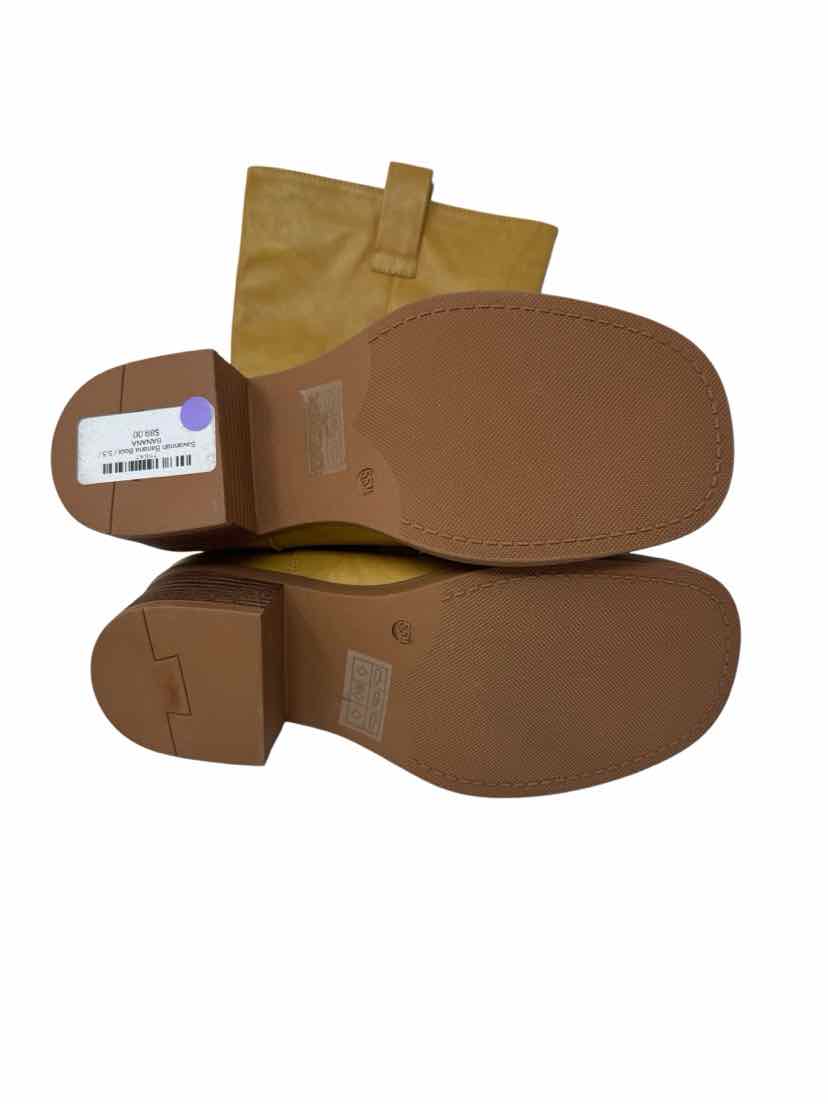 Shoe Size 5.5 Tan Boots