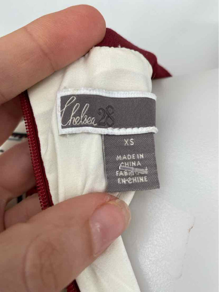 Size XS CHELSEA28 Cream Dress