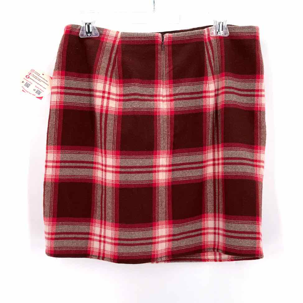 Size 6 LOFT Burgundy Flannel Skirt
