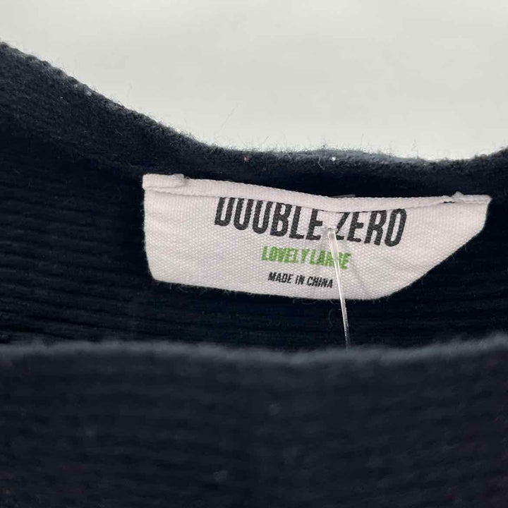 Size L Black Sweater