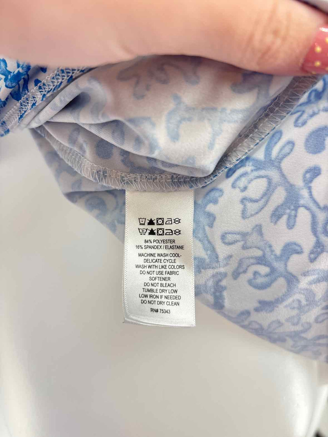 Size L TOMMY BAHAMA Blue Print Shirt