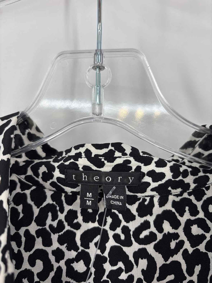 Size M THEORY Black/White Shirt