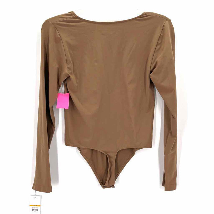 Size L Camel Dress