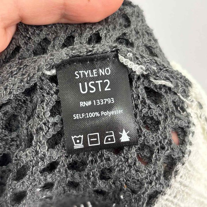 Size M pol Multi-Color Knit Sweater