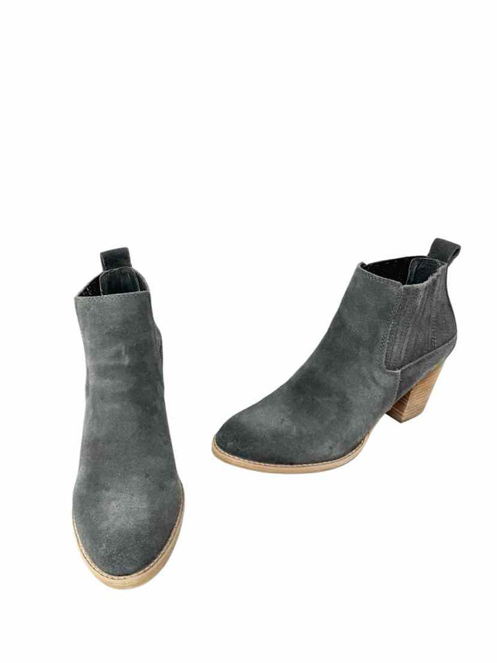Shoe Size 7 Dolce Vita Gray Suede Boots