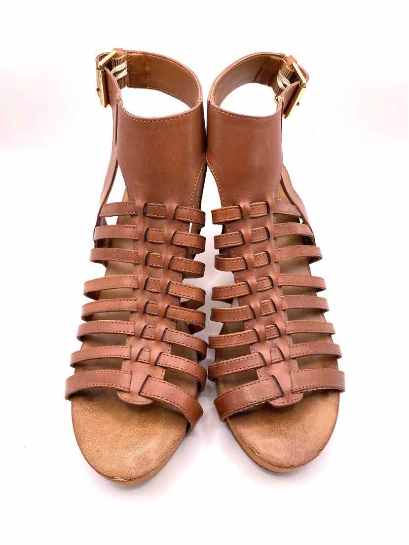 Shoe Size 7 REBA Tan Sandals