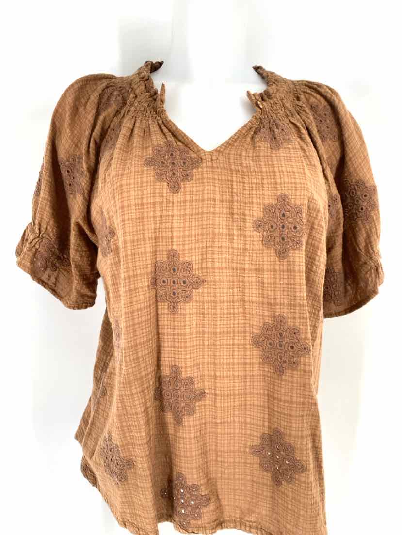 Size L DEMOCRACY Brown Shirt
