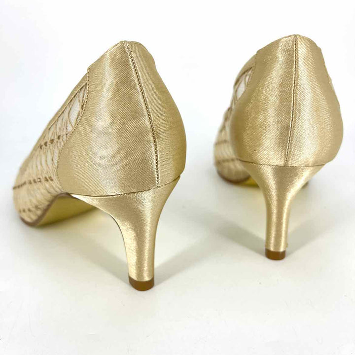 Shoe Size 7.5 Adrianna Papell Gold Mesh Pumps