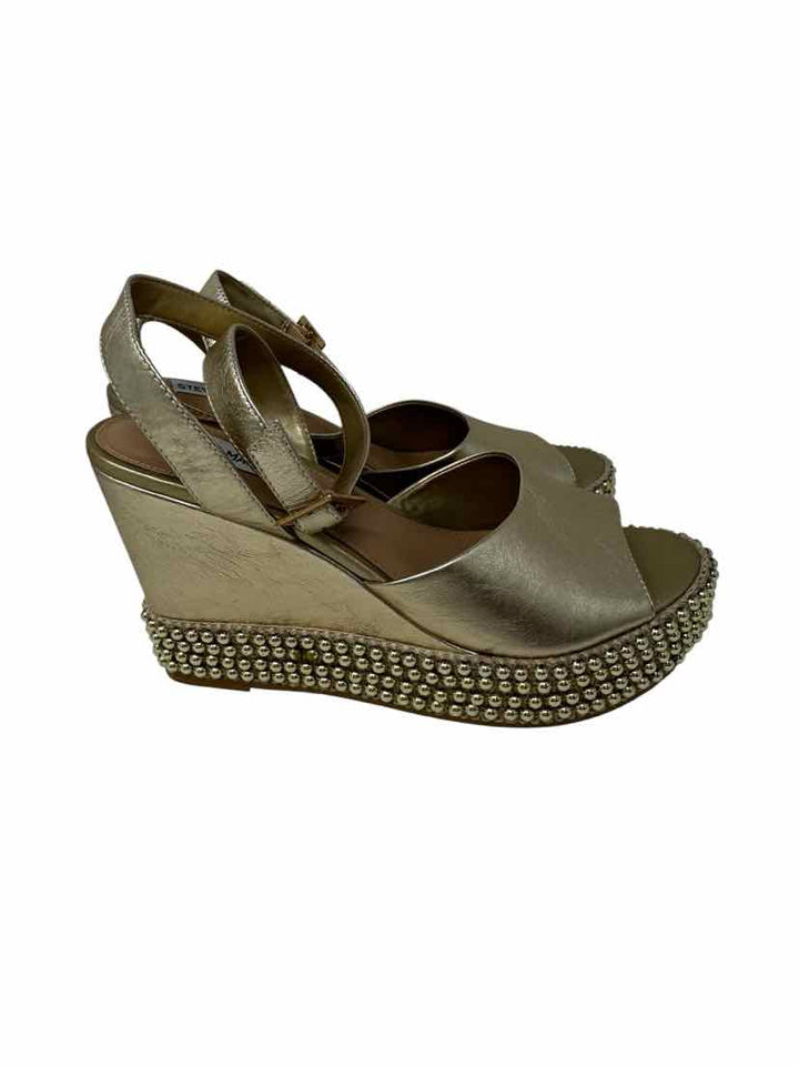 Shoe Size 10 Steve Madden Gold Sandals