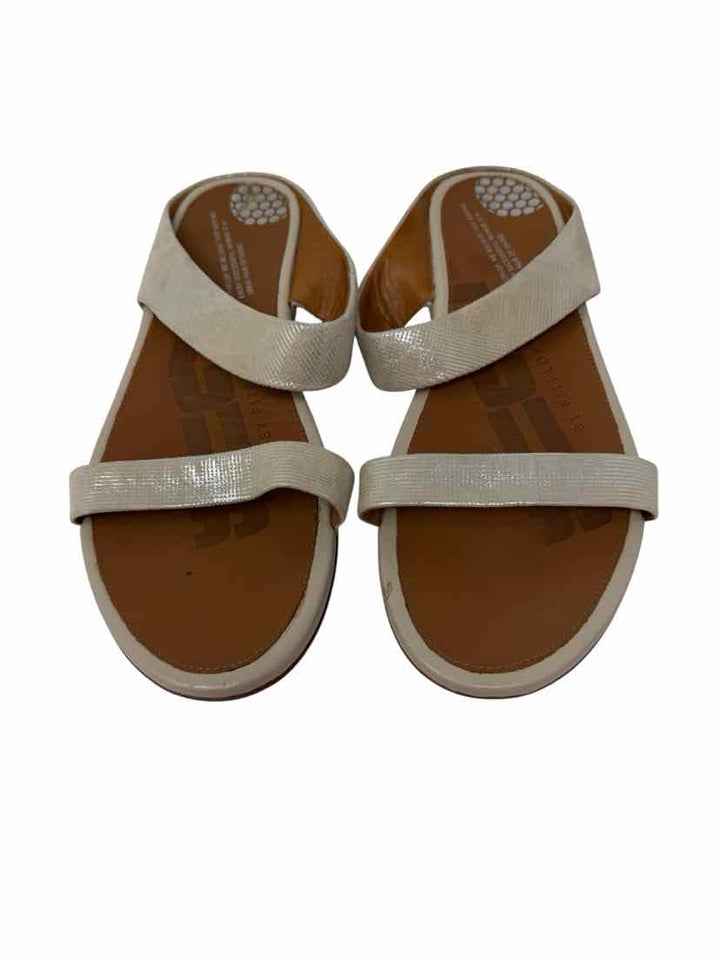 Shoe Size 41 FITFLOP Gold Leather Sandals