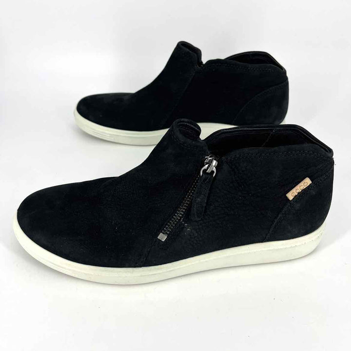 Shoe Size 39 ECCO Black Suede Leather Sneakers