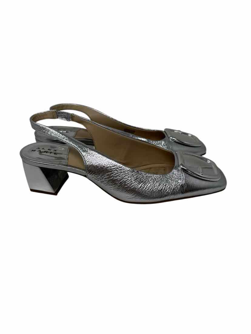 Shoe Size 6.5 ALEX MARIE Silver Leather Pumps