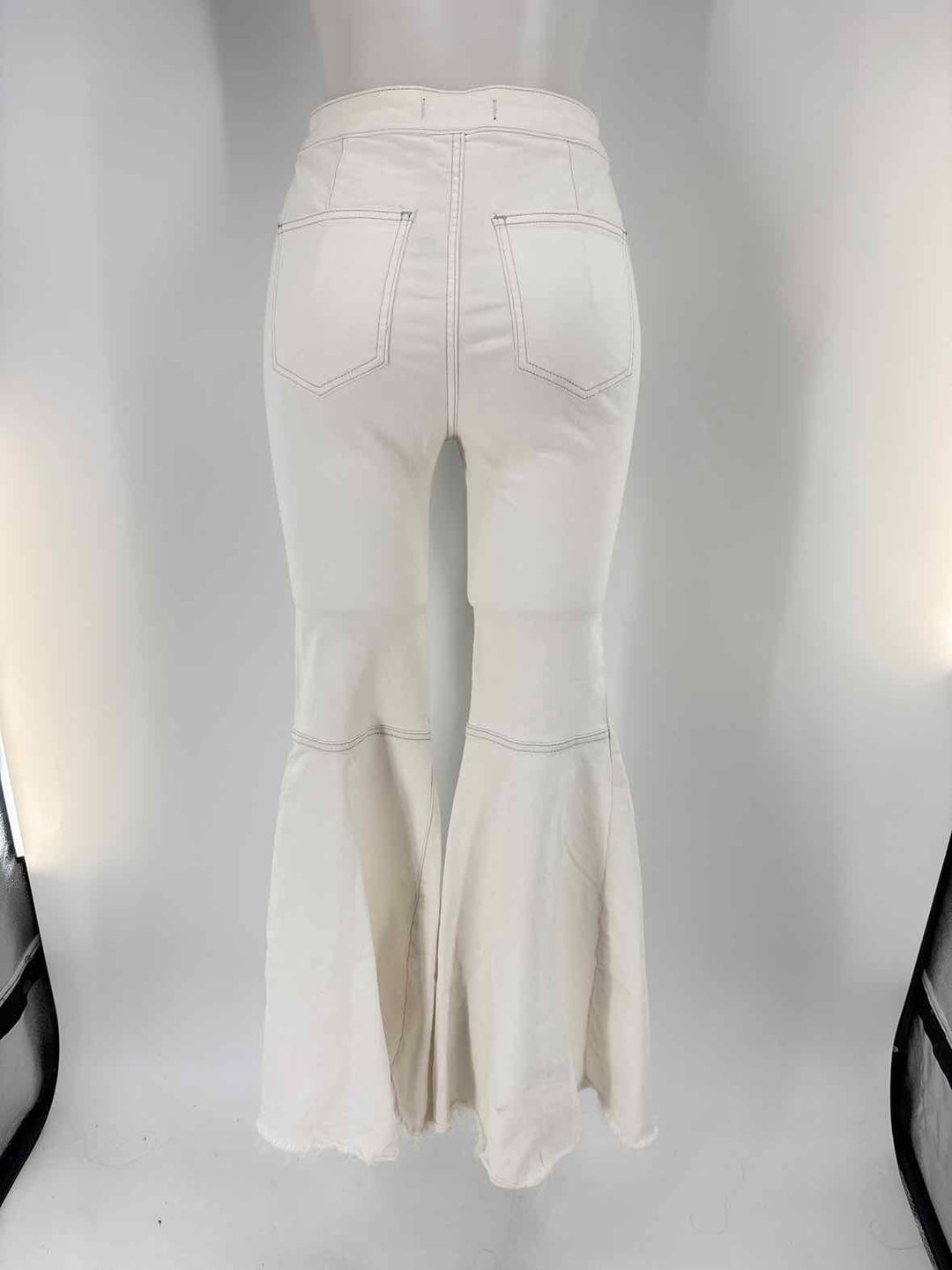 Size 26 WE THE FREE White Pants