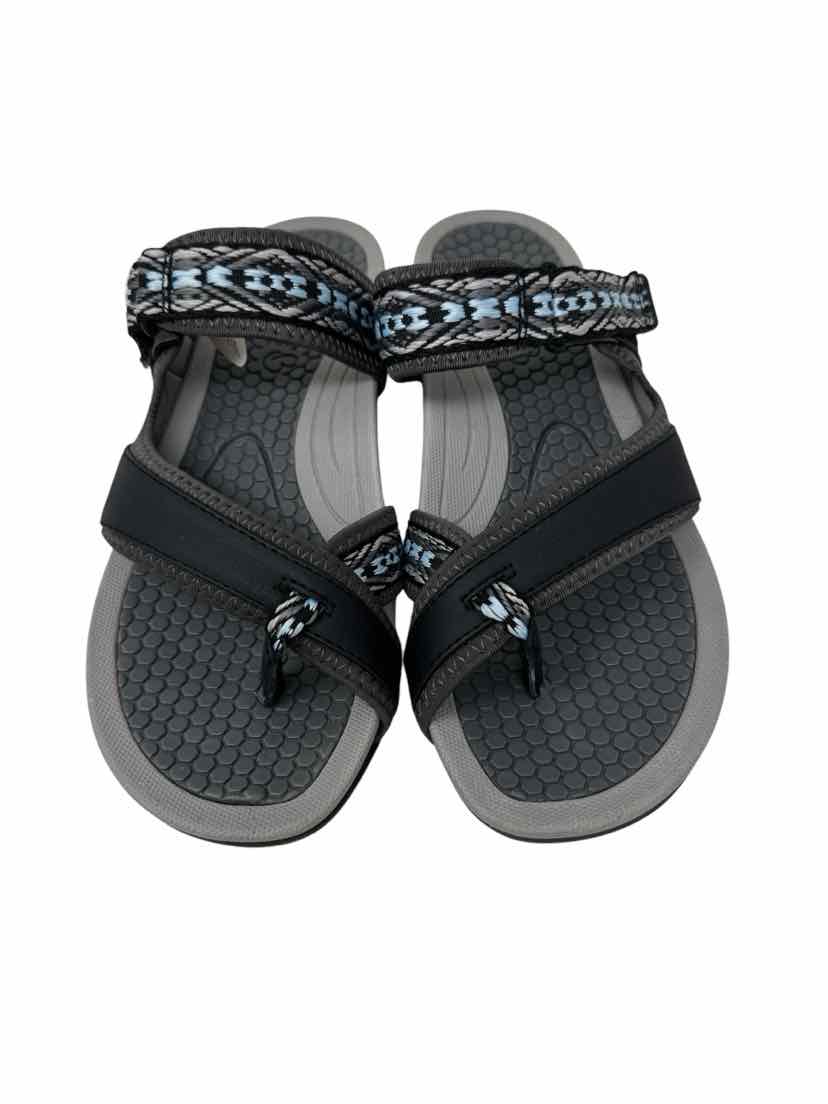 Shoe Size 9.5 Gray Sandals