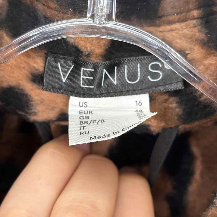 Size 16 VENUS Multi-Color Coat