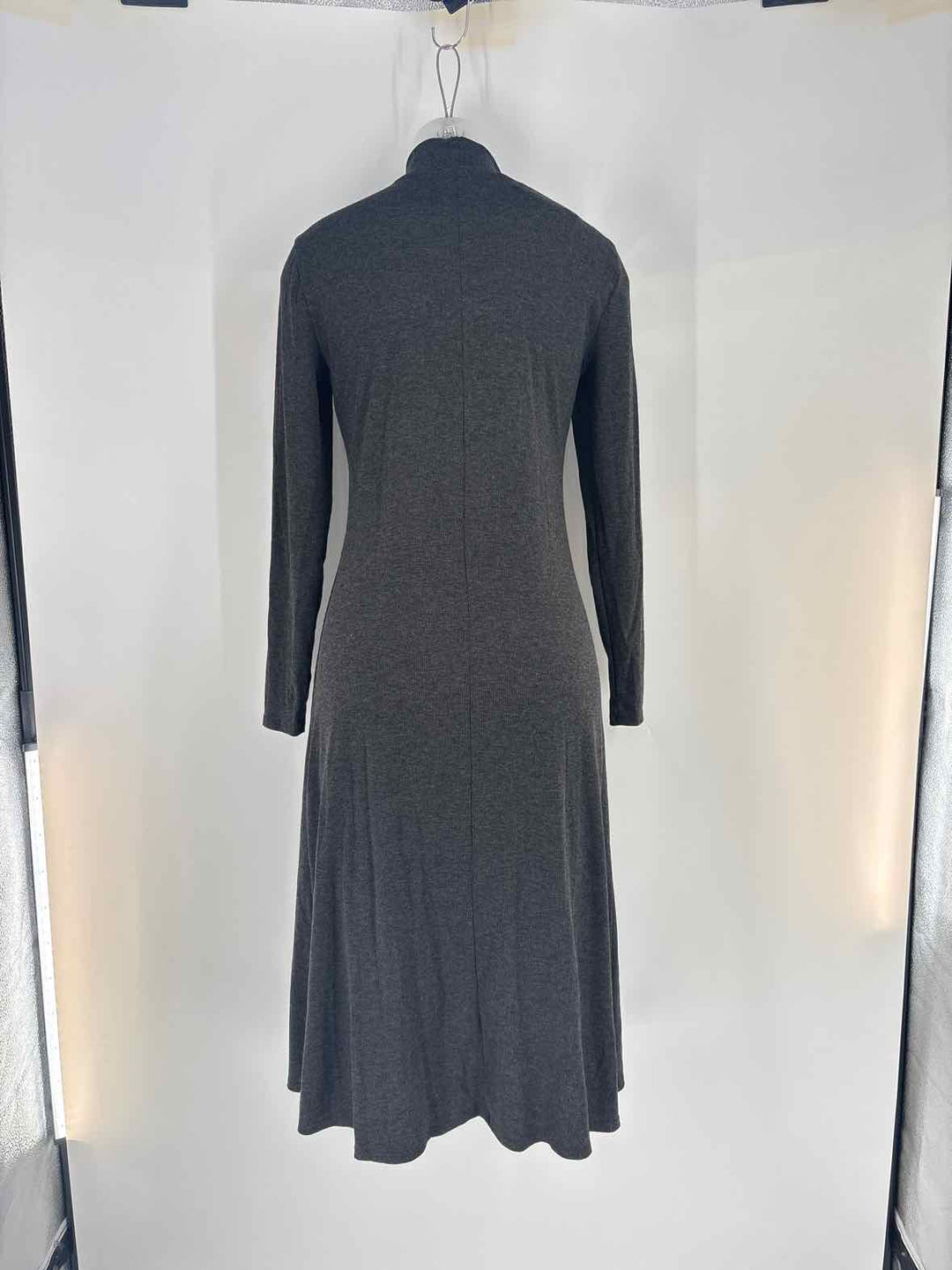 Size M Anthropologie Gray Dress