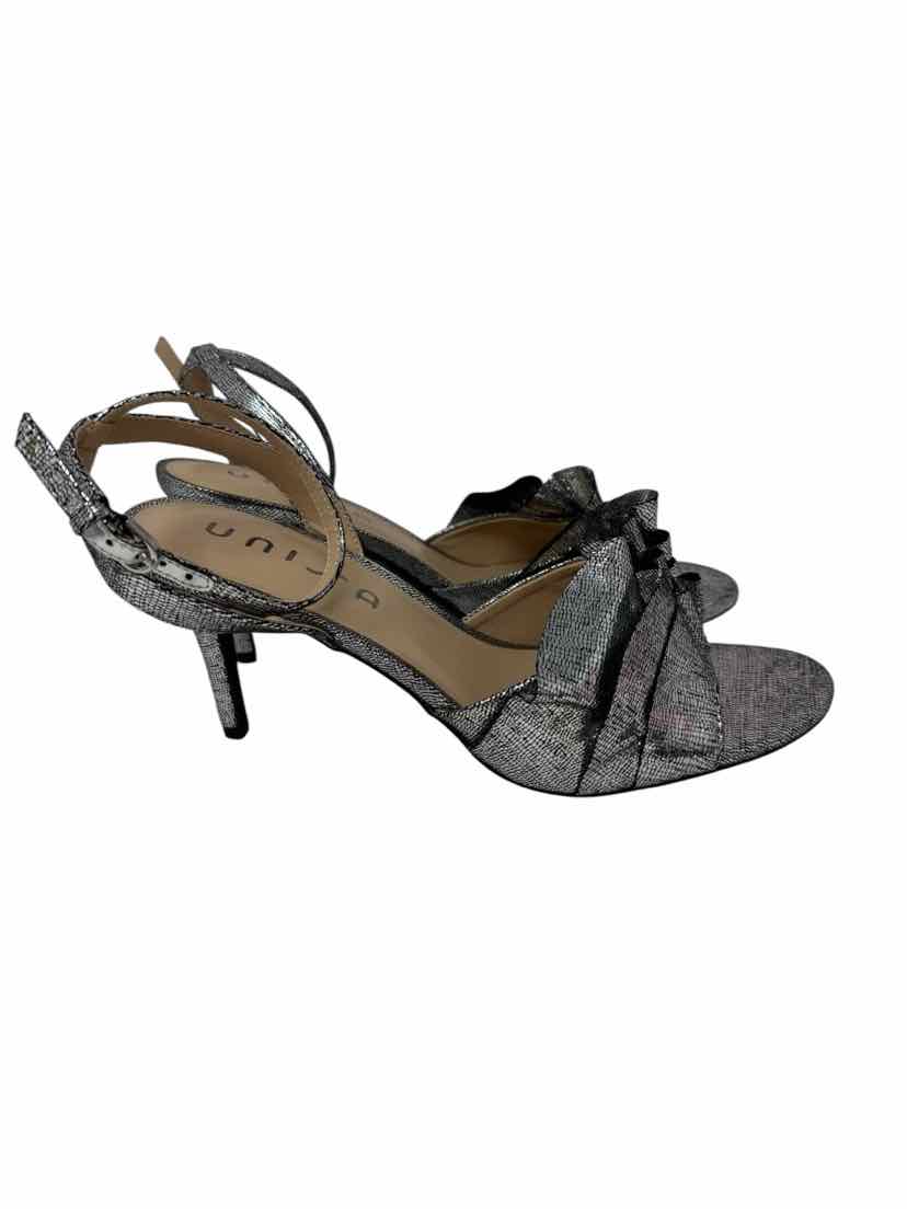Shoe Size 11 UNISA Silver Pumps