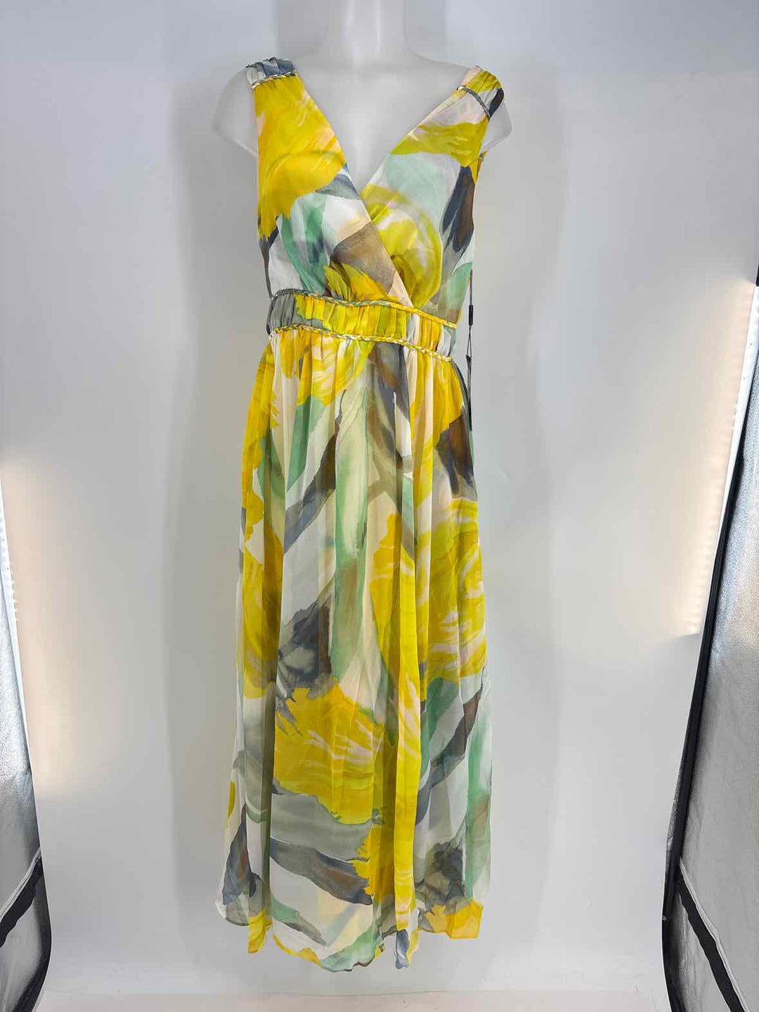 Size 10 White House Black Market Yellow Print Dress