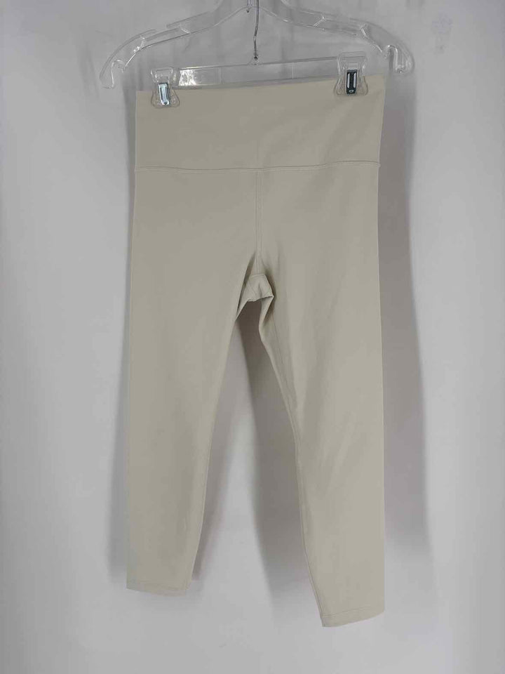 Size M Athleta Beige Capri