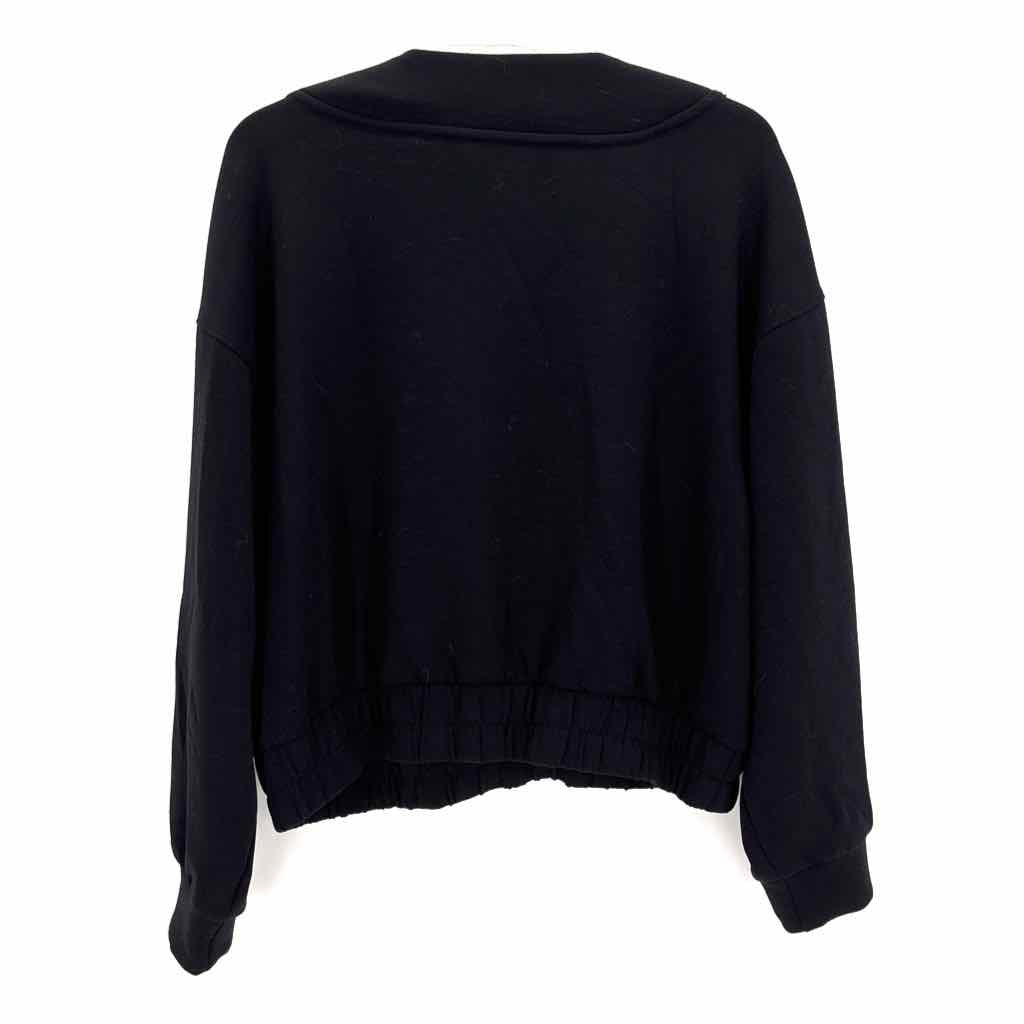Size L Old Navy Black Sweater