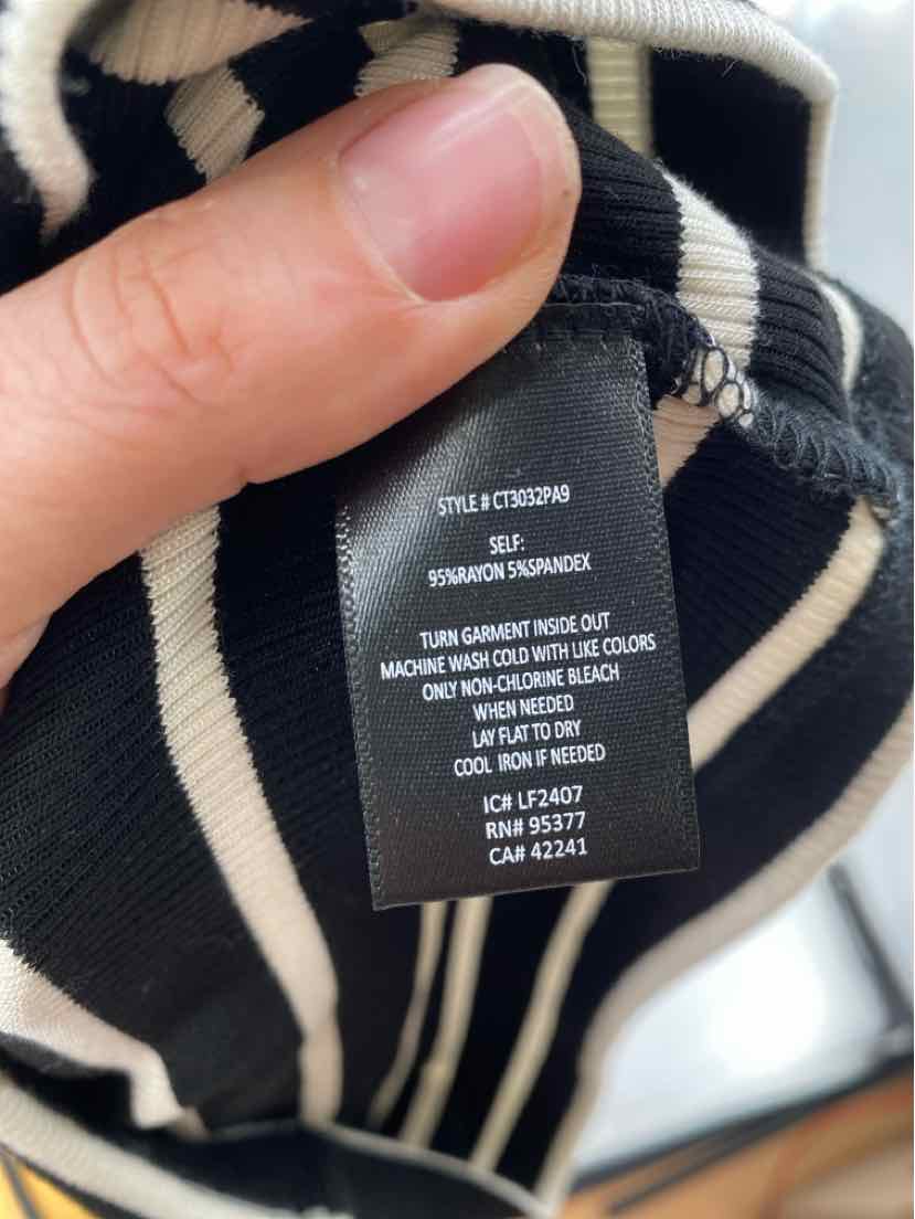 Size M Sanctuary Black/White Shirt