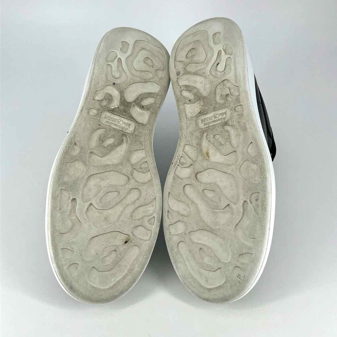 Shoe Size 9.5 Alexander McQueen Black Leather Luxury - Sneakers