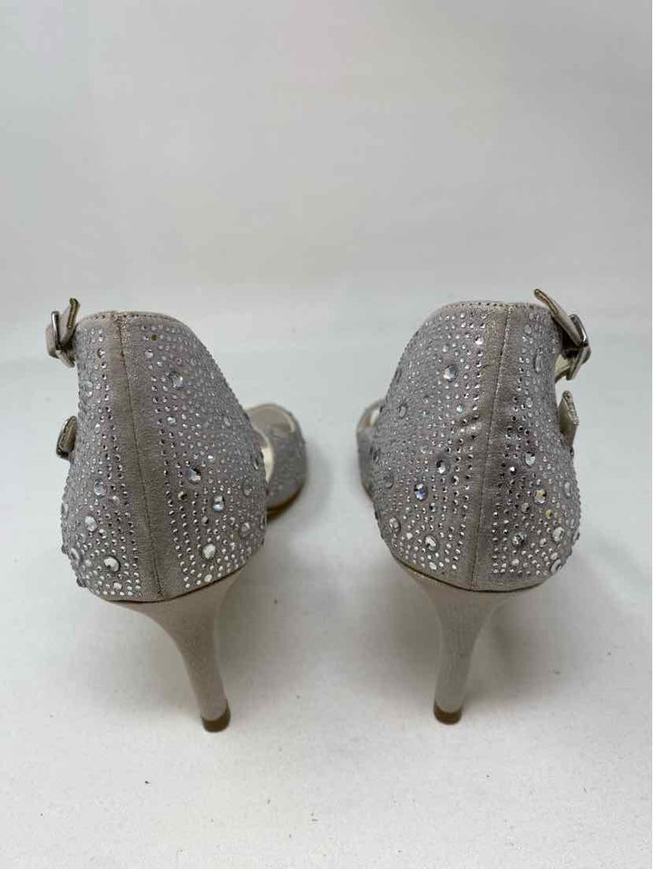 Shoe Size 11 ALFANI Silver Sandals