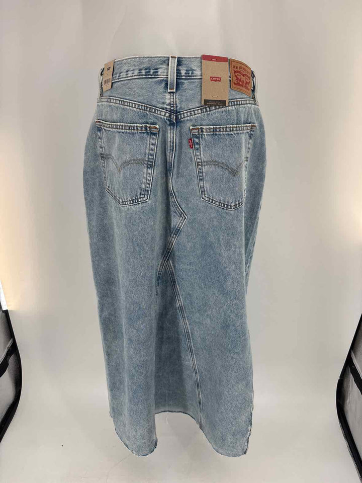 Size 30 Levi's Denim Skirt
