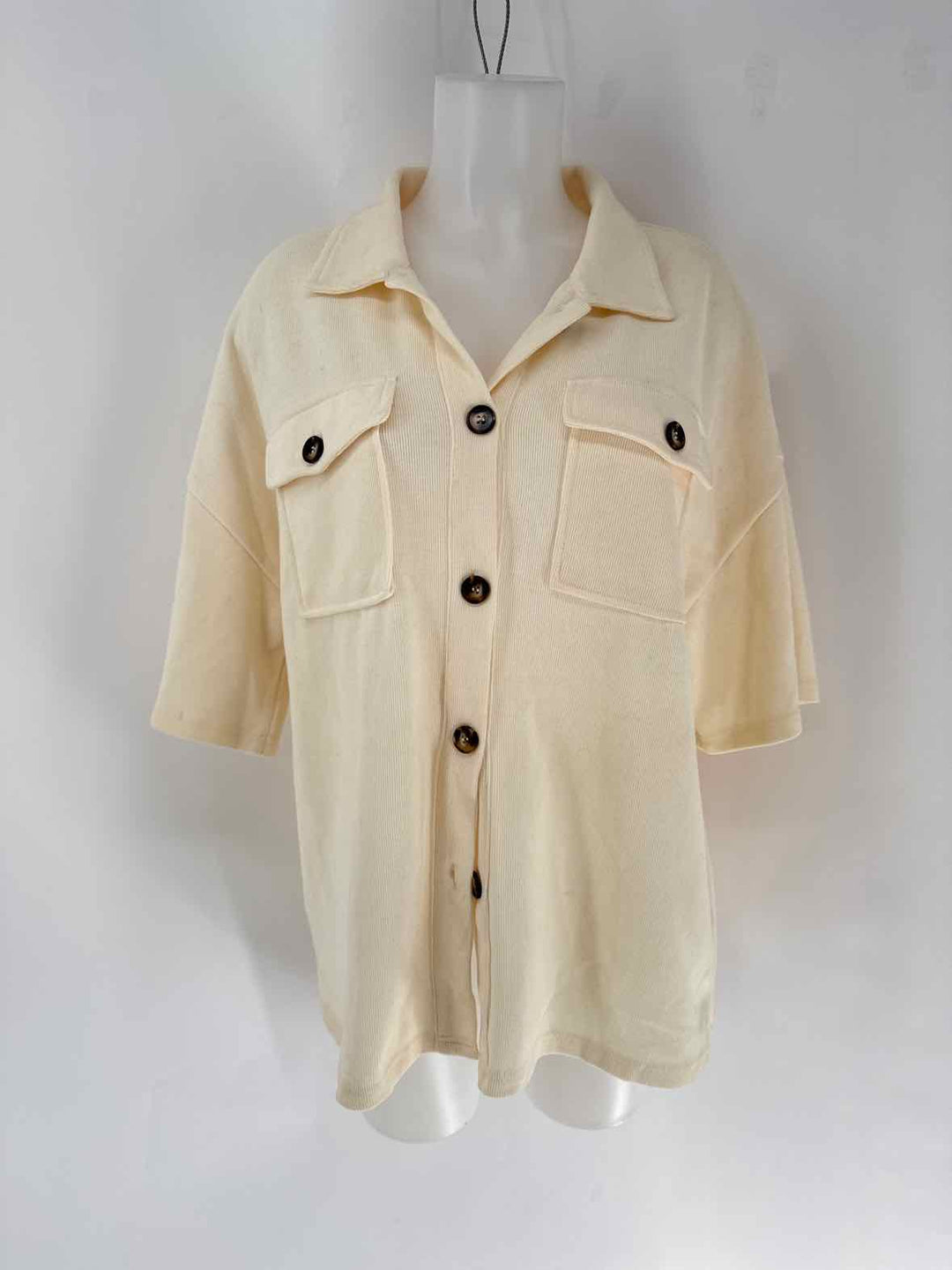 Size XL Ivory Shirt