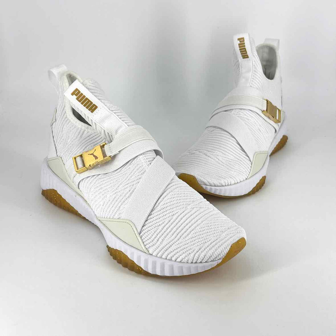 Shoe Size 9.5 Puma White Sneakers