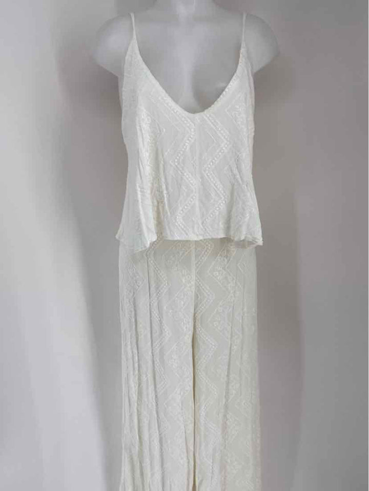 Size L OLIVACEOUS White Dress