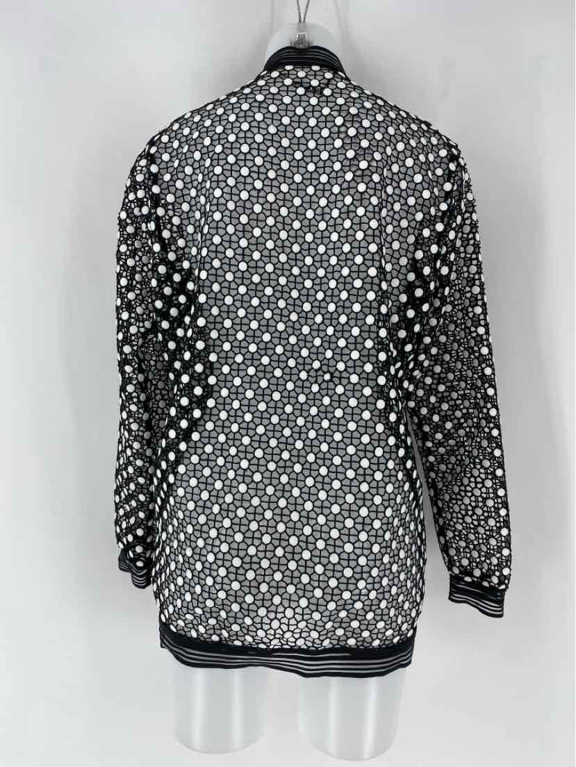 Size L TAHARI Black Jacket