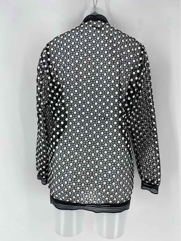 Size L TAHARI Black Jacket