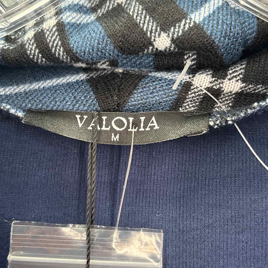 Size M Navy Shirt